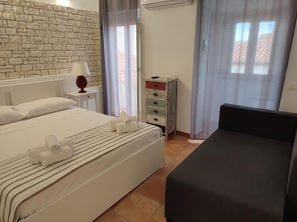 Molo 78 Case Vacanze Cefalù Eksteriør bilde